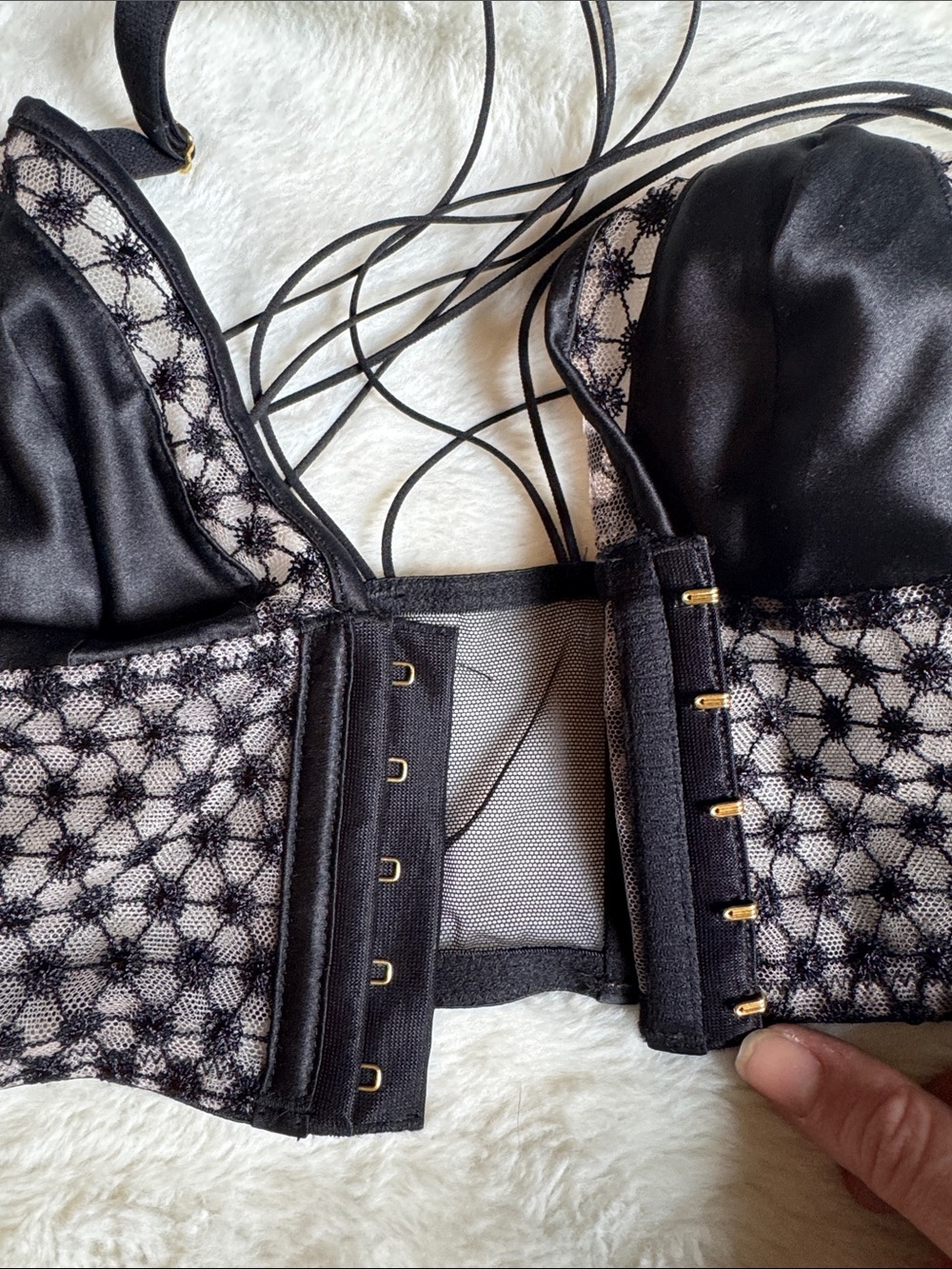 Victoria's Secret Black Strappy Lace Longline Front Clasp Corset Bralette - Picture 4 of 5